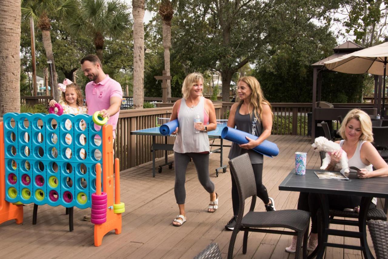 Holiday Inn Express Hilton Head Island, An Ihg Hotel Exterior photo